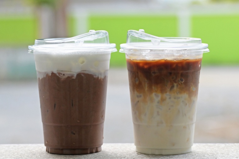 Using high-resolution imaging, we examined the inner walls of these cups and found that all-plastic cups had much rougher surfaces — full of 'peaks and valleys' — compared to the plastic-lined paper cups.