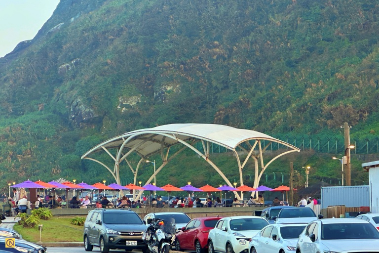 Pavilions and shaded shelters are thoughtfully placed along the route, providing comfortable resting spots.