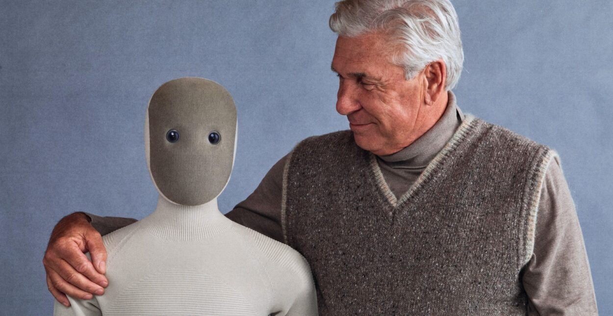 Standing 168 centimetres tall and weighing in at 30 kilograms, the US$20,000 Neo bot promises to automate common household chores, such as folding laundry and loading the dishwasher.