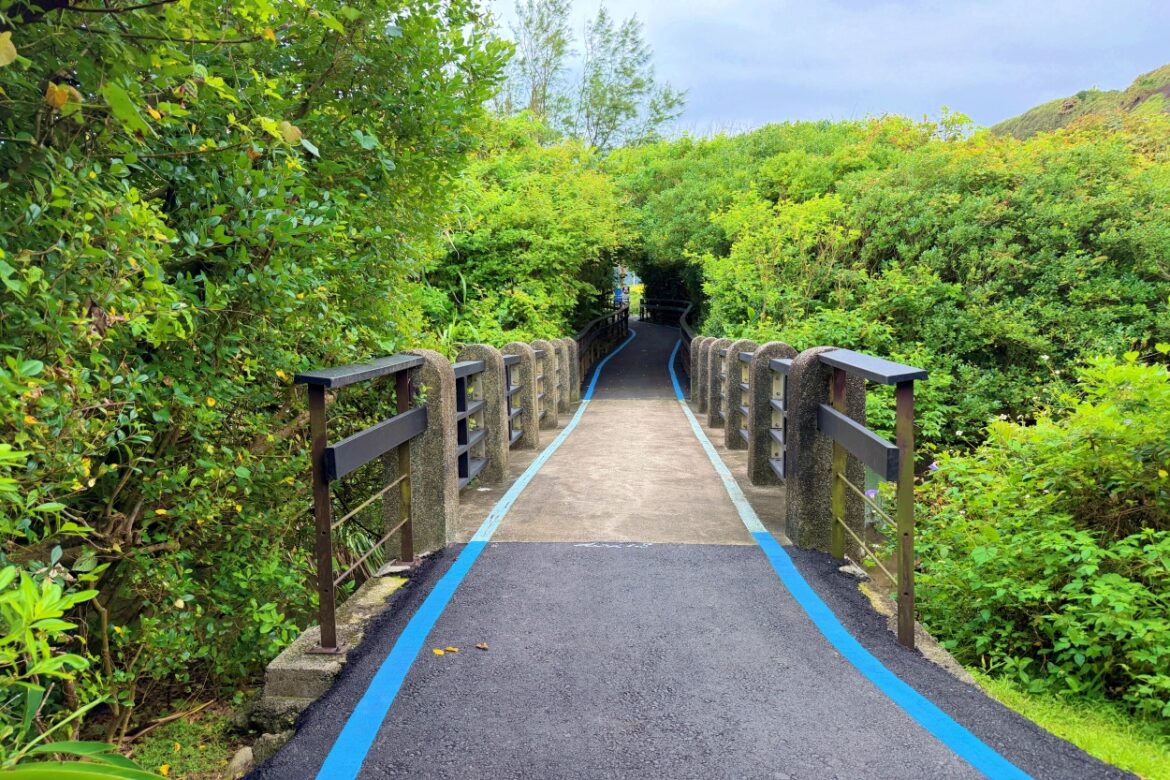 Wanli-Jinshan Bikeway is a scenic coastal cycling route along northern Taiwan.