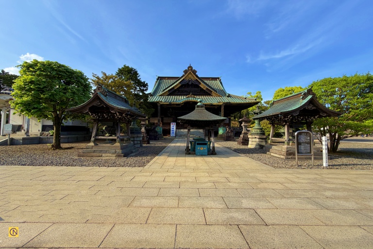 Shakado Hall, one of the oldest buildings at Naritasan Shinshoji Temple, preserves the timeless beauty and spiritual atmosphere of traditional Japanese Buddhism.