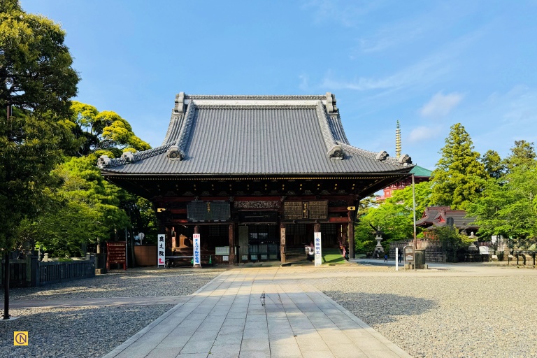 Komyodo Hall at Naritasan Shinshoji Temple offers a peaceful space for prayer, reflection, and spiritual devotion.