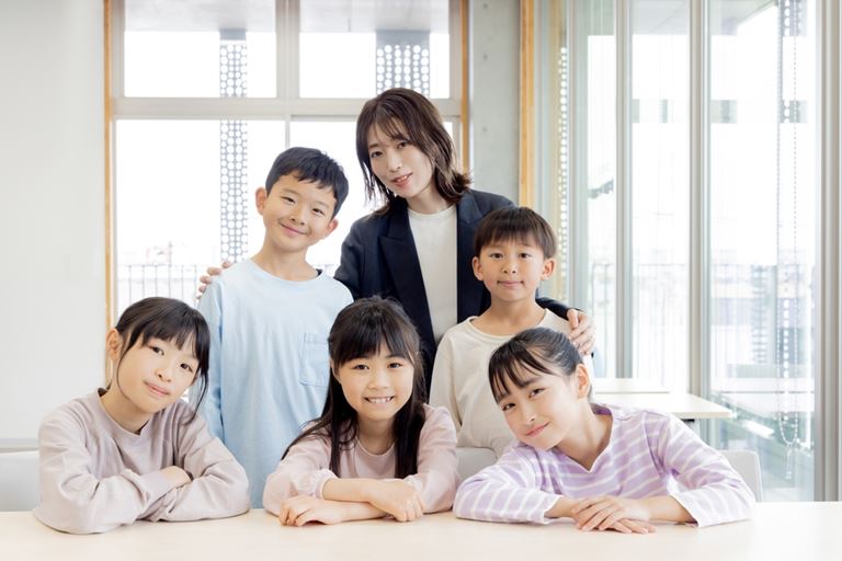 It's a slower pace in Nagi Town, but government child care assistance has helped increase the birth rate.
