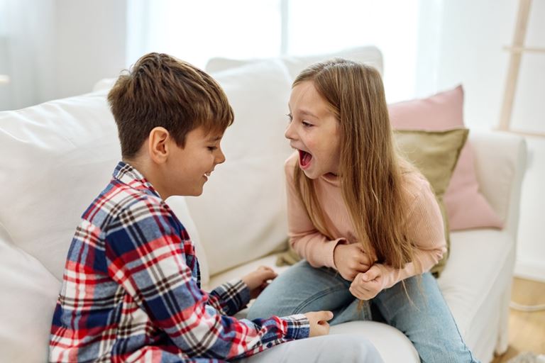 Siblings that love each other can help build trust.