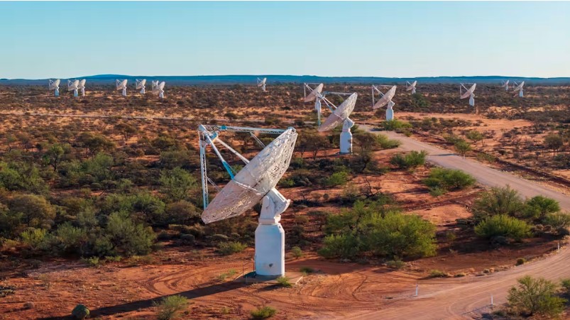 CSIRO’s ASKAP radio telescope at Inyarrimanha Ilgari Bundara, the CSIRO Murchison Radio-astronomy Observatory on Wajarri Yamaji Country.