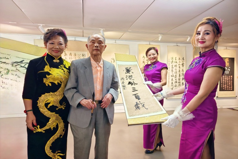 Renowned calligraphers showcased their works after live demonstrations at the 2026 Keelung City Calligraphy Association Members’ Exhibition.