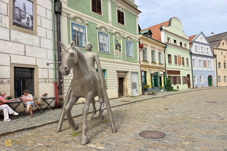 The pastel-colored historic façades of Český Krumlov’s old town.